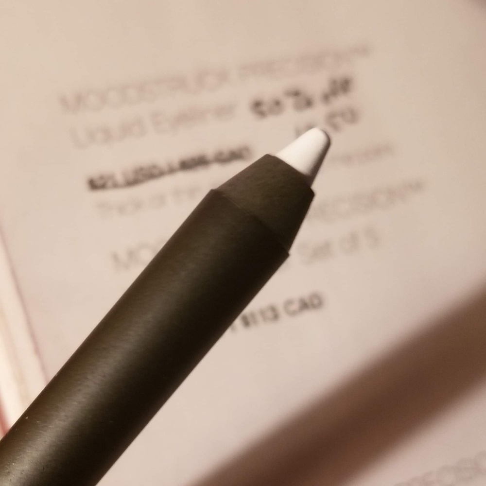 Moodstruck Precision eyeliner pencil